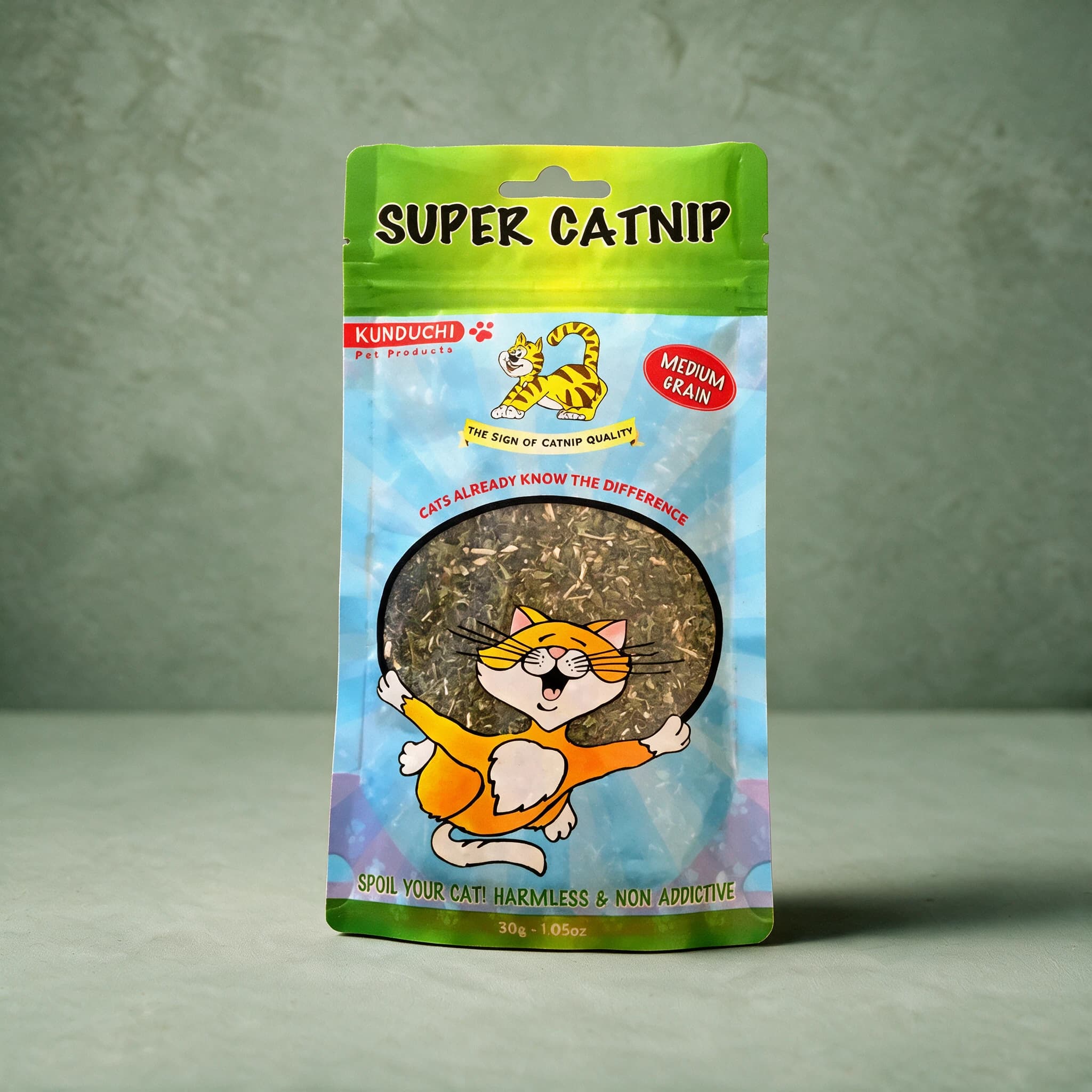 Small resealable pouch of Kunduchi Super Catnip dried loose-leaf catnip, with the Kunduchi logo and a cat illustration on the front label.